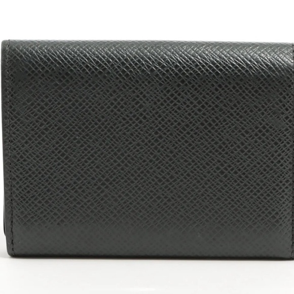 Louis Vuitton Taiga Annvelope Cult De Viste Card Case - M30922 - Picture 8 of 12